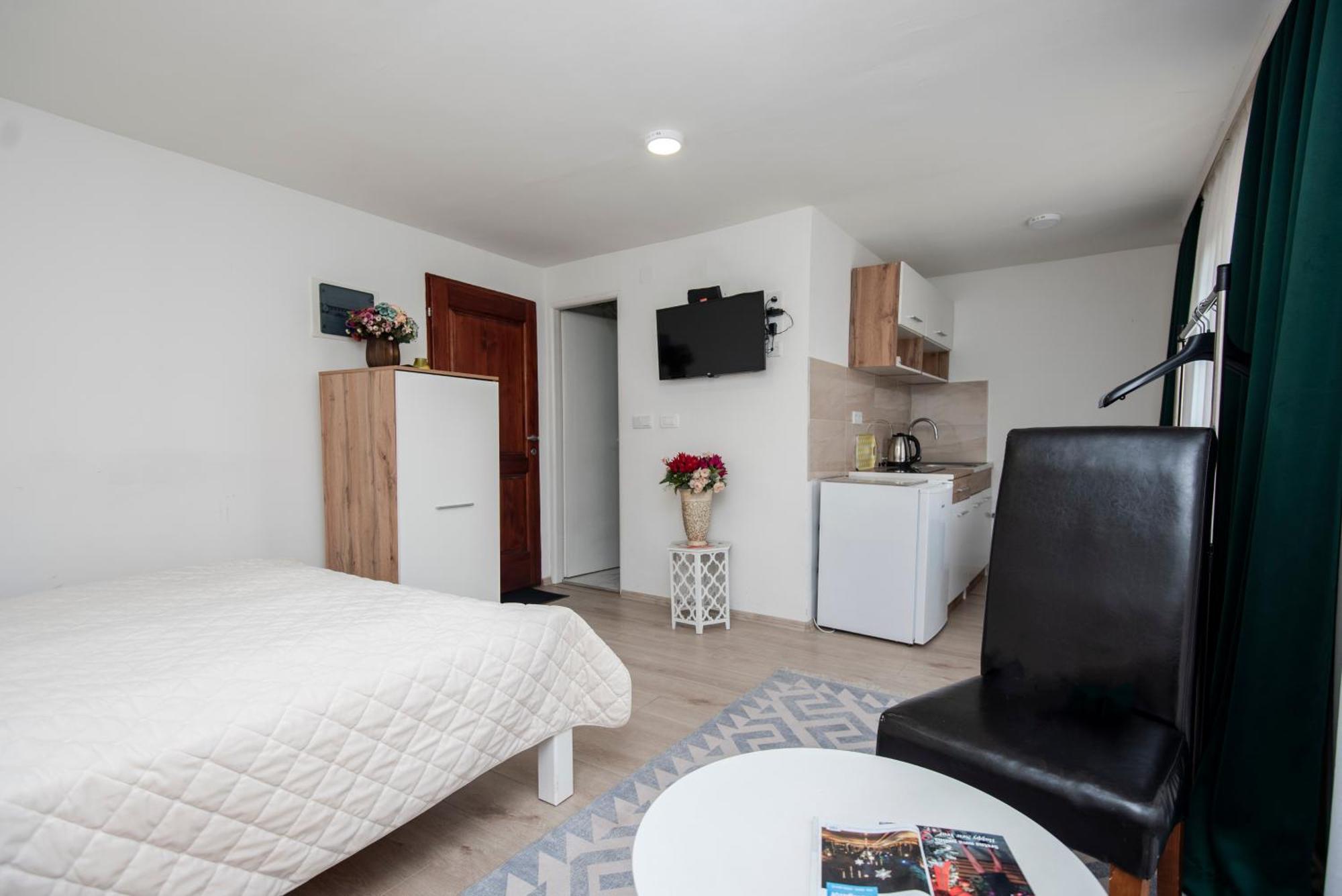 Lubina Apartments SJJ Eksteriør billede